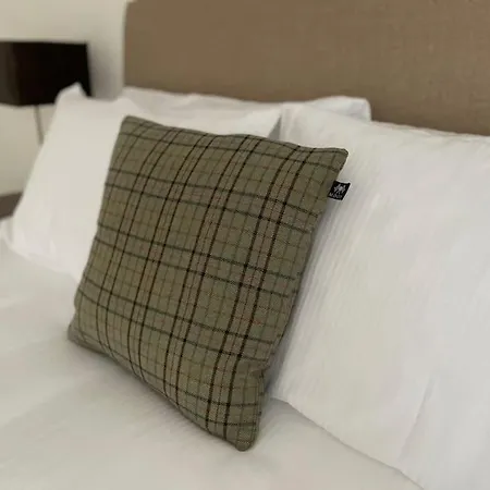 4@no.4. A Cosy Spot For 4 And One Furry Friend Holiday home
