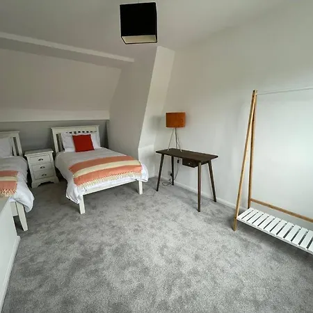 Holiday home 4@no.4. A Cosy Spot For 4 And One Furry Friend