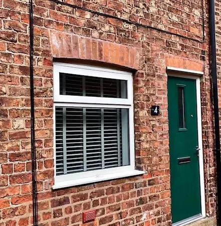 Holiday home 4@no.4. A Cosy Spot For 4 And One Furry Friend