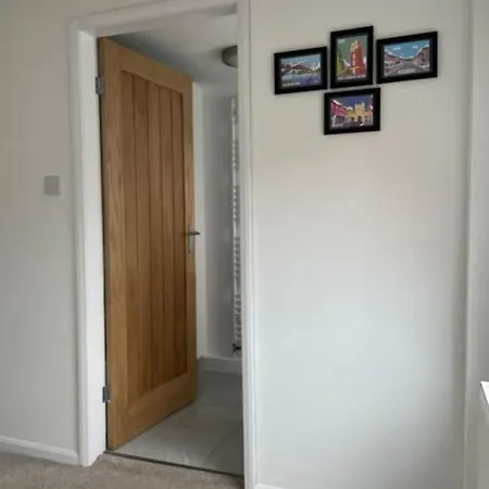 Holiday home 4@no.4. A Cosy Spot For 4 And One Furry Friend