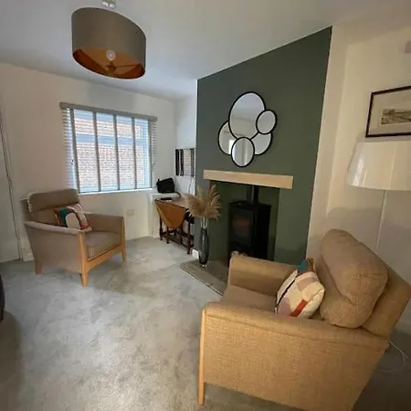 4@no.4. A Cosy Spot For 4 And One Furry Friend Cawood